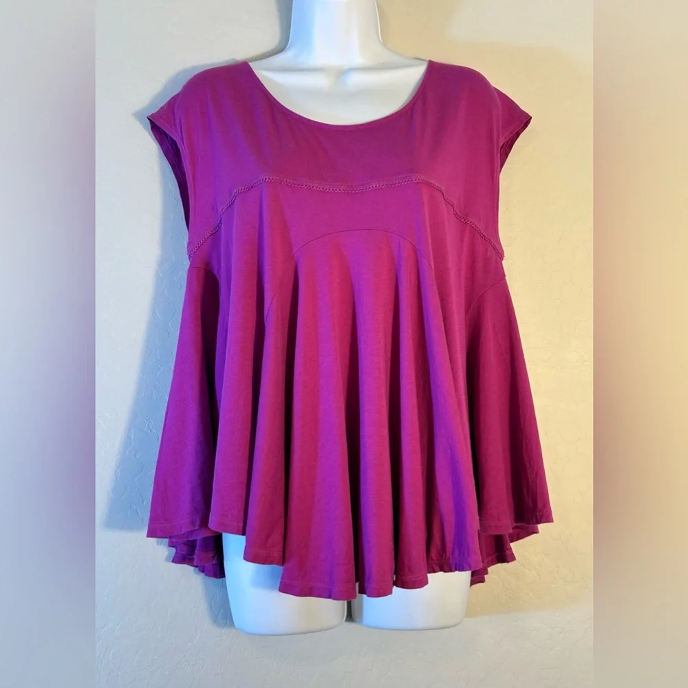 Free People Magenta Lace CutOut Flowy Bohemian Boxy‎ Tunic Top size Large New